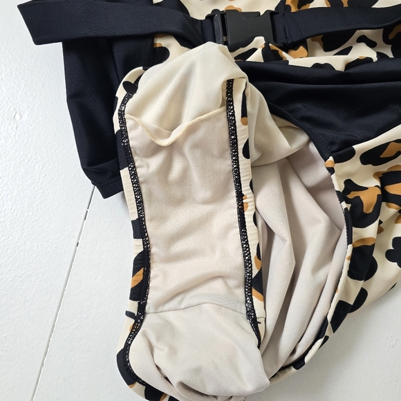 LYSA Cheetah Animal Print Belted Beth One Piece Swimsuit 2X 22W/24W - Picture 10 of 14